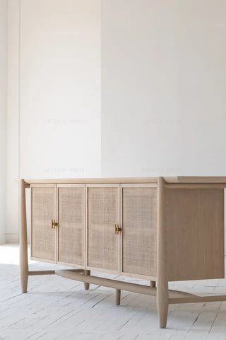 Motmot Sideboard